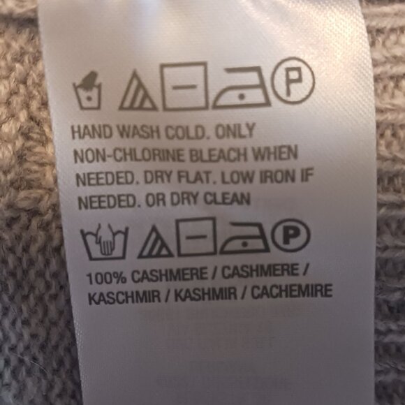 Isaac Mizrahi, NWOT Gray Cashmere Cardigan Sweater Bubble Texture,  LRG, Classic - Picture 16 of 16